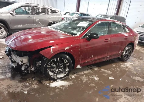 2021 Kia K5 Gt-Line z USA, uszkodzony, nr VIN 5XXG64J23MG026472